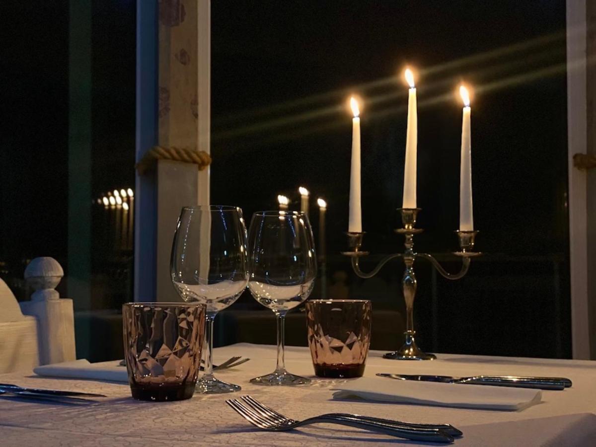 Vergi Sadam & Restoran Wirkes' エクステリア 写真